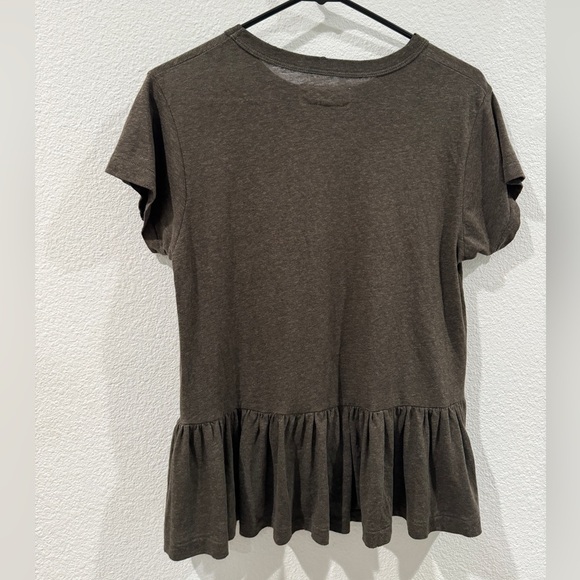 The Great. The Ruffle T Shirt Peplum Grey Short Sleeve Crewneck Shirt Size 0 - Picture 9 of 15